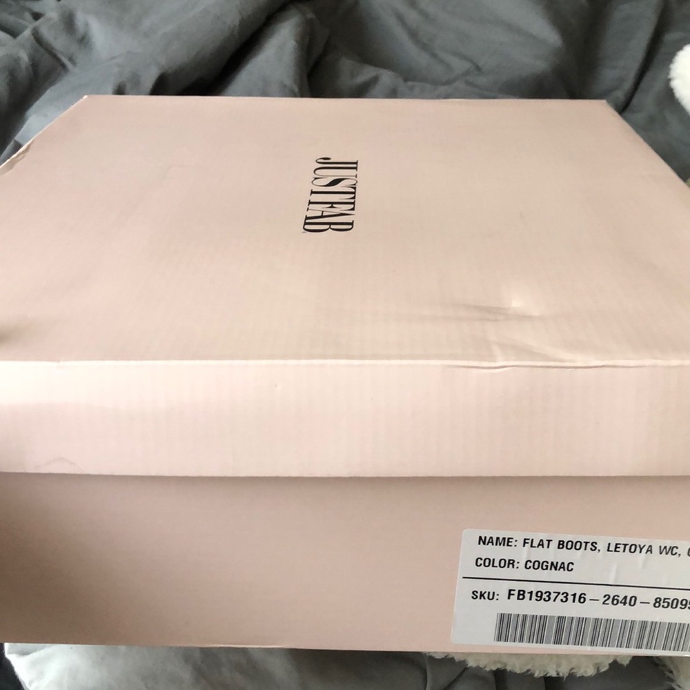 Flat Boots Wc Size 9.5 - image 5